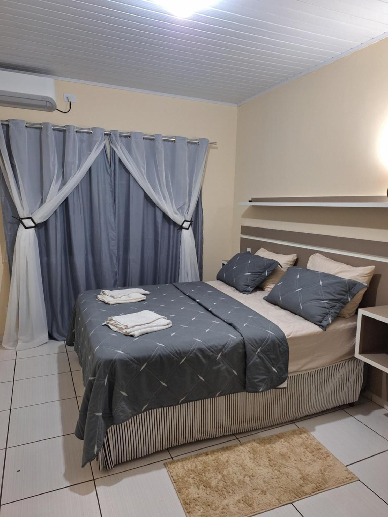 Casa Flor Cataratas Holiday home *
